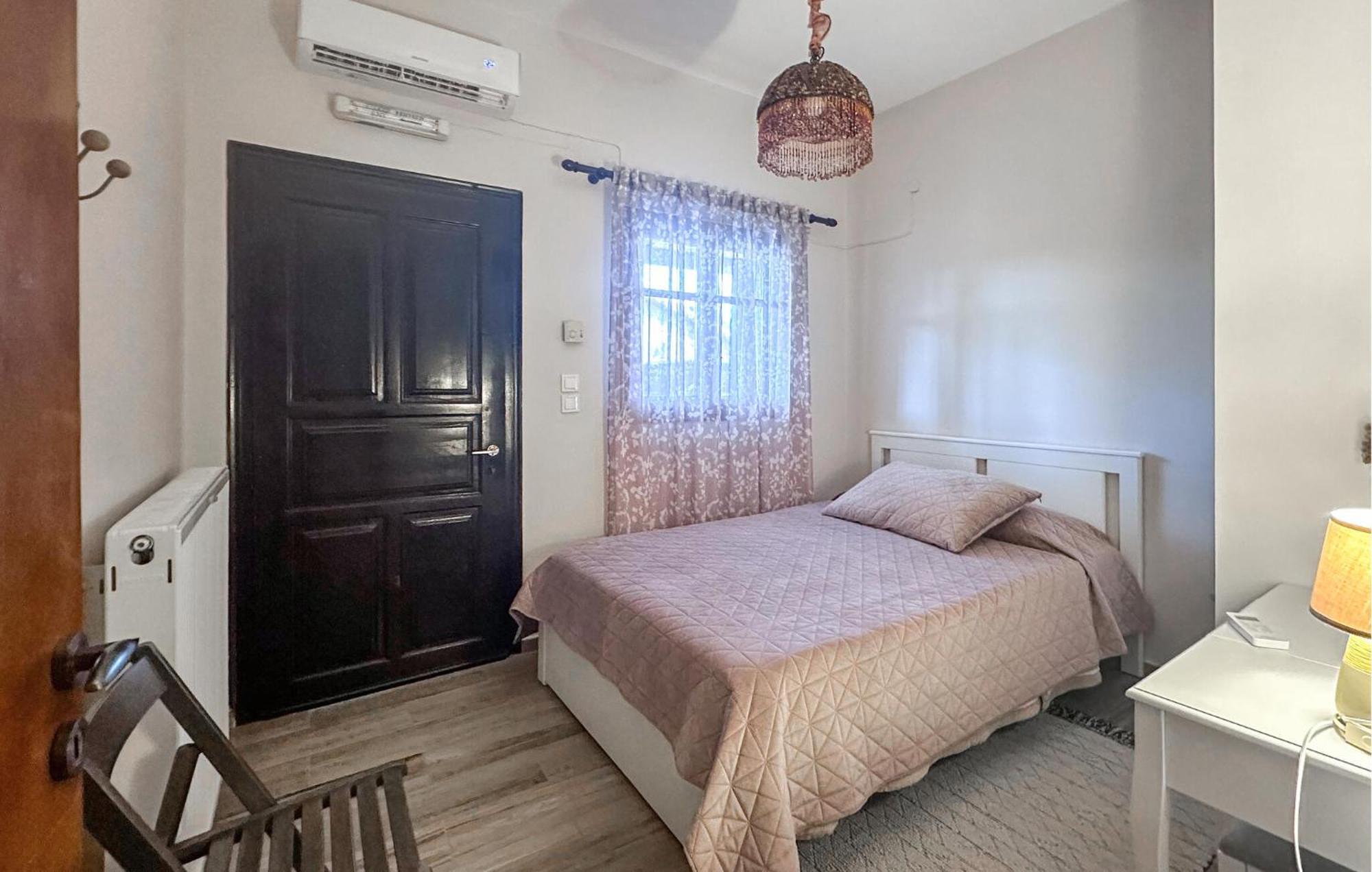 2 Bedroom Lovely Apartment In Leventoxori, Ilias Korakokhórion Buitenkant foto